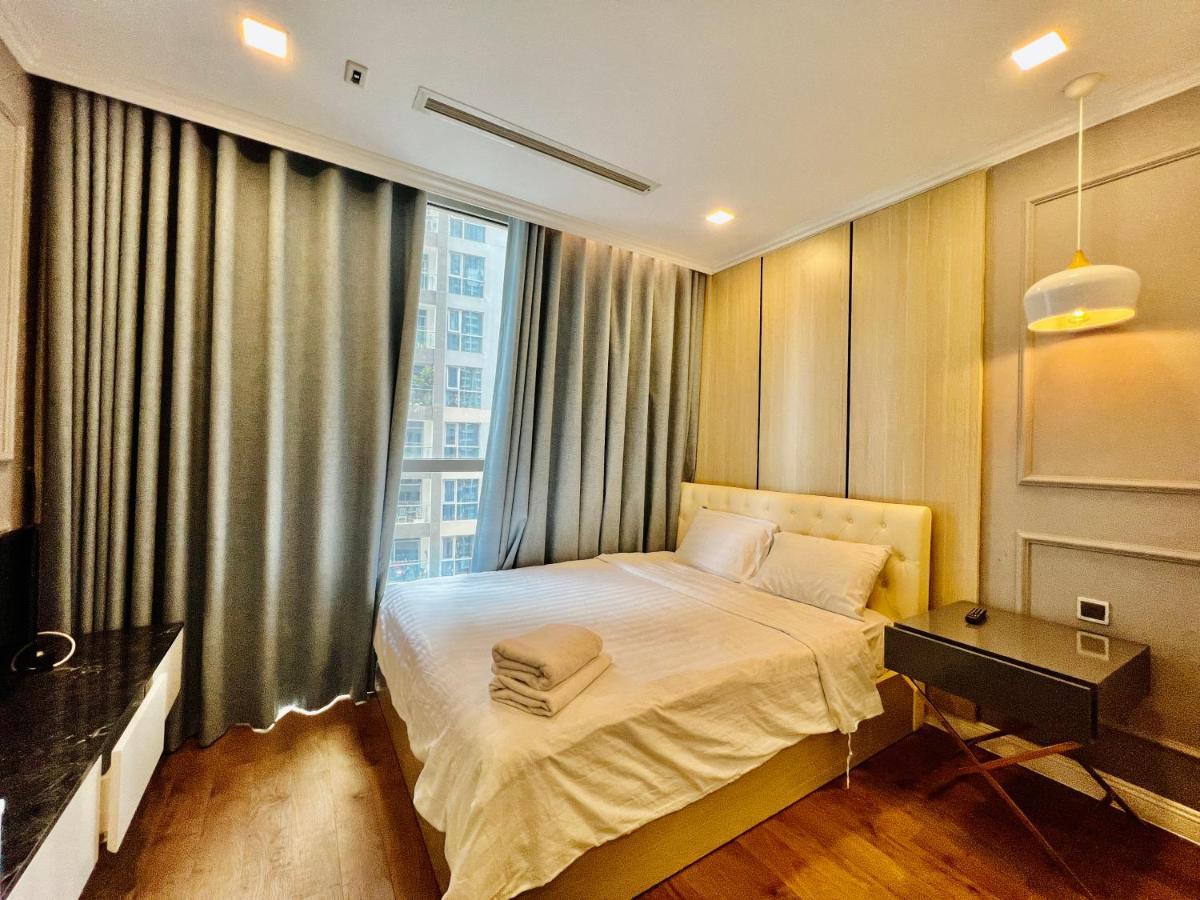 Vinhomes Landmark 81 - Christine Home Хошимин Экстерьер фото